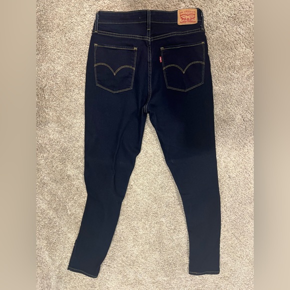 Blue Levi’s - Picture 2 of 2